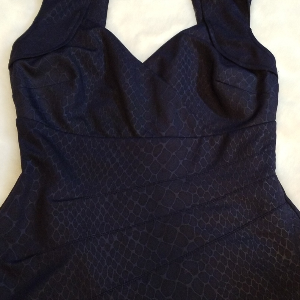 Guess Snakeskin Design Navy Blue Mini Dress - Picture 4 of 8